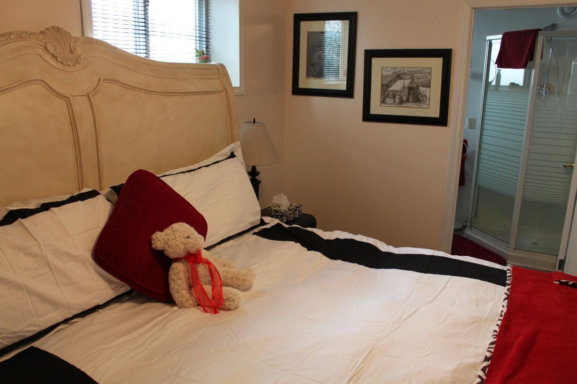 Casey'S Bed & Breakfast ไวท์ฮอร์ส ภายนอก รูปภาพ