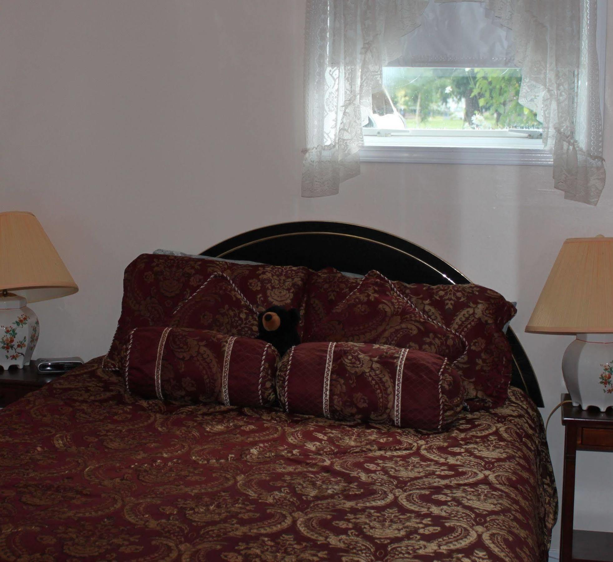 Casey'S Bed & Breakfast ไวท์ฮอร์ส ภายนอก รูปภาพ
